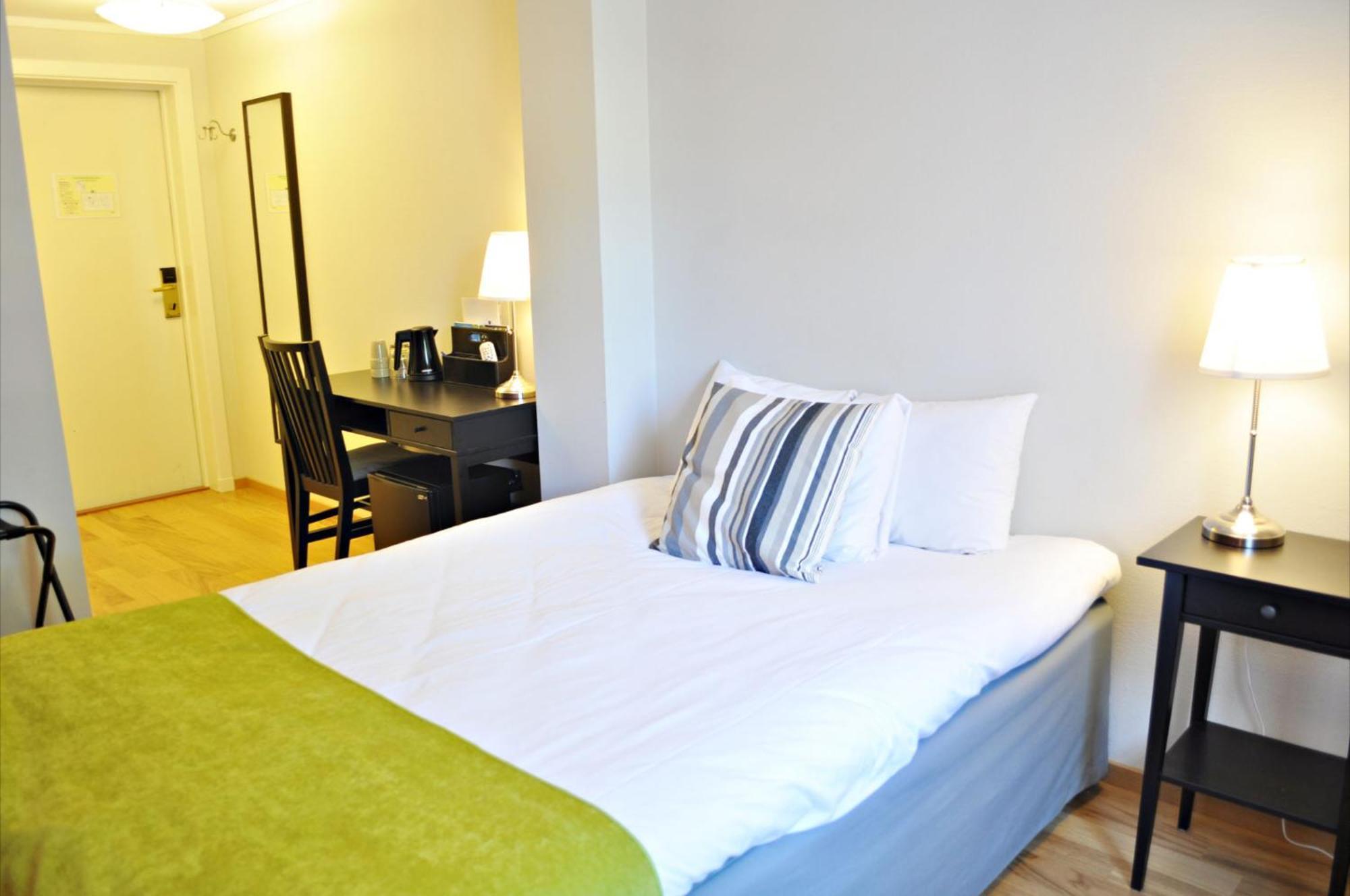 Jennys Hotell Och Restaurang أرفيكا الغرفة الصورة