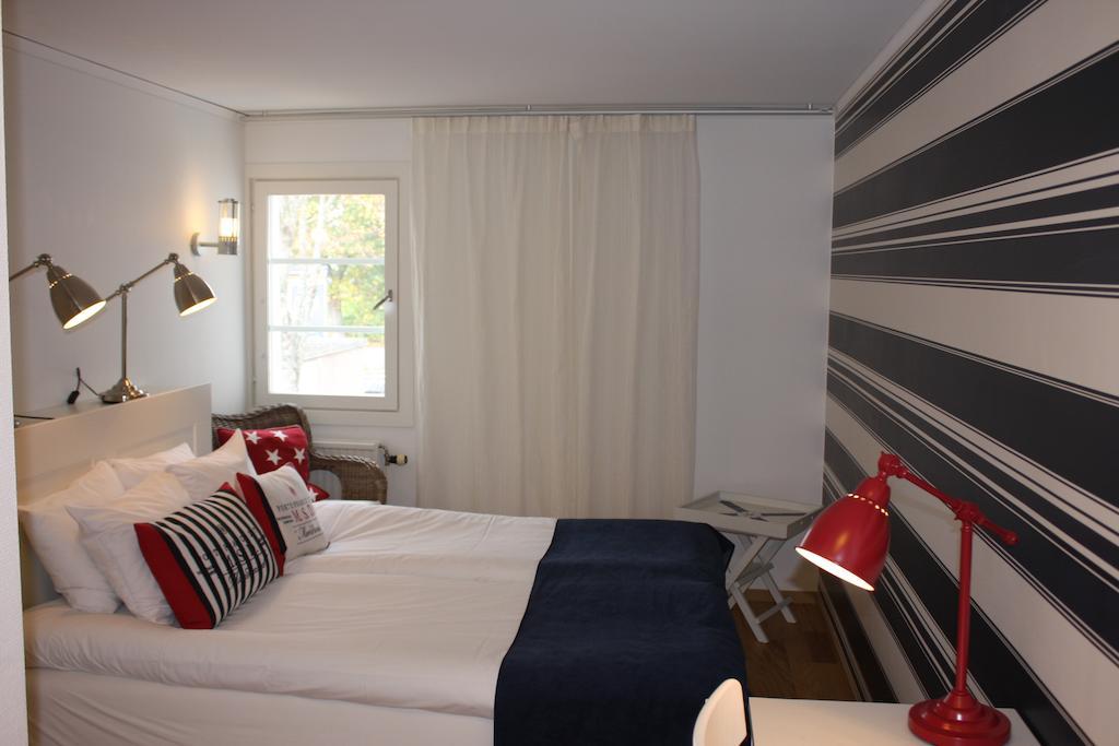 Jennys Hotell Och Restaurang أرفيكا الغرفة الصورة