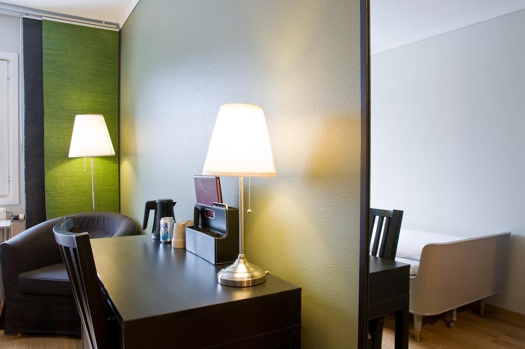 Jennys Hotell Och Restaurang أرفيكا الغرفة الصورة
