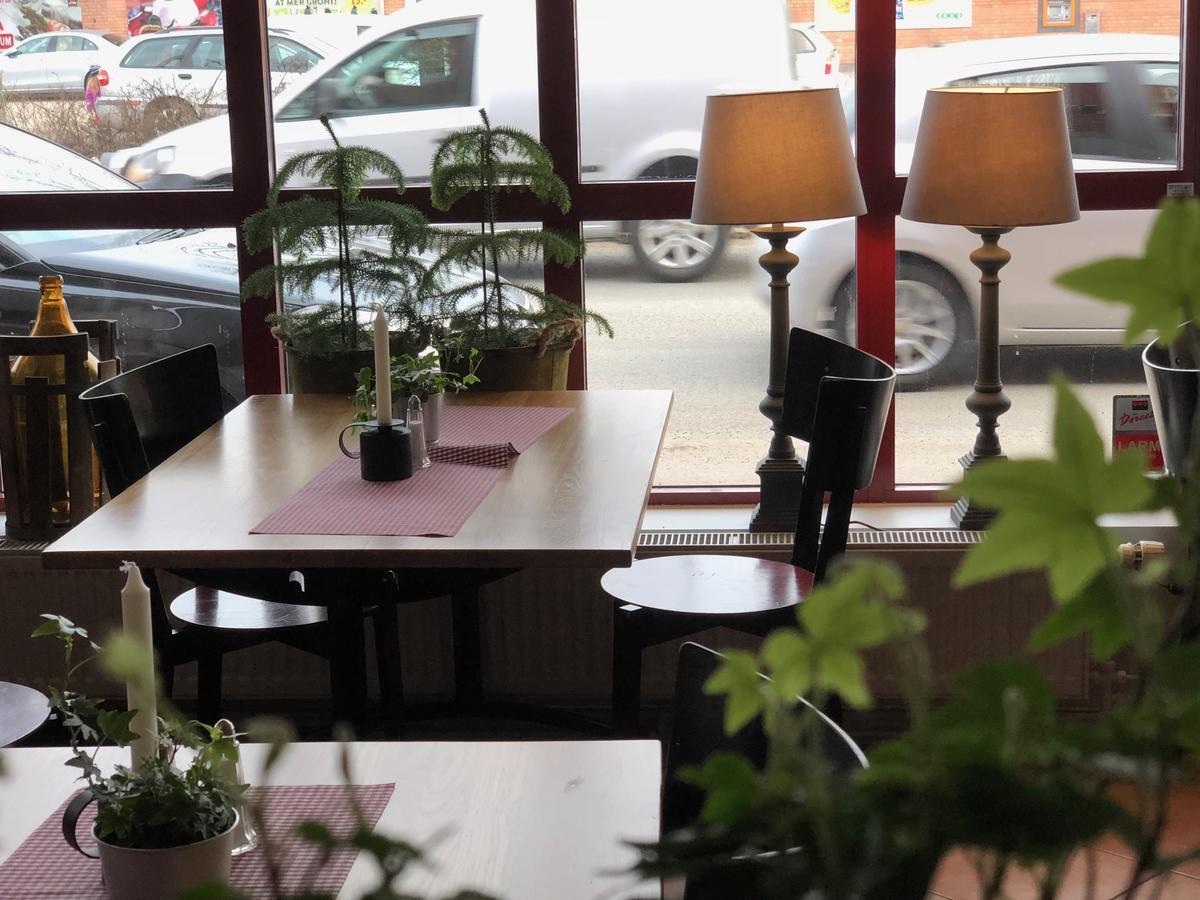 Jennys Hotell Och Restaurang أرفيكا المظهر الخارجي الصورة